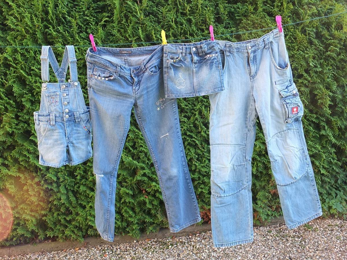 8 Tips & Tricks That Make Laundry Day Easier