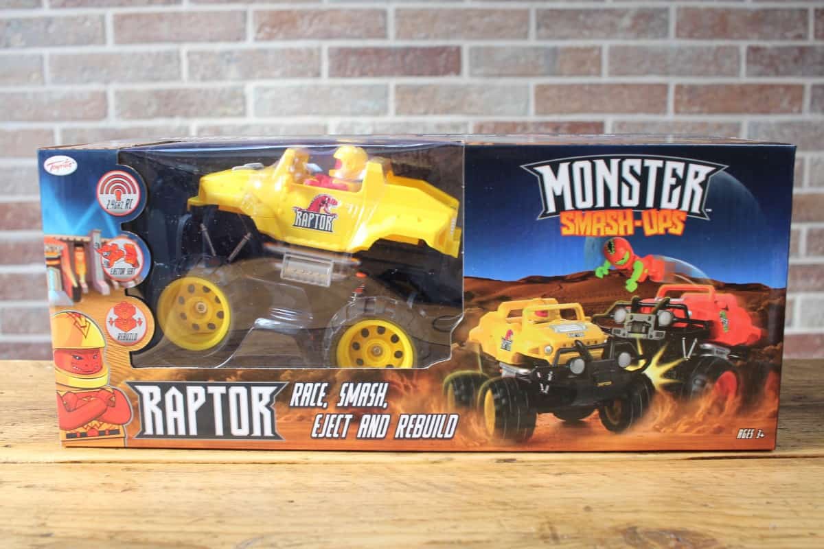 Review: Monster Smash Ups Remote Control Truck