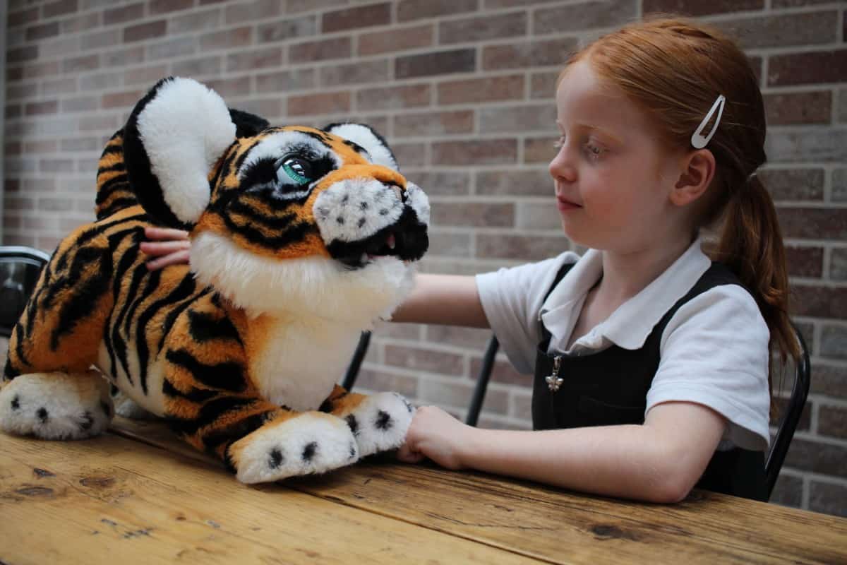 Review: FurReal Roarin' Tyler, the Playful Tiger