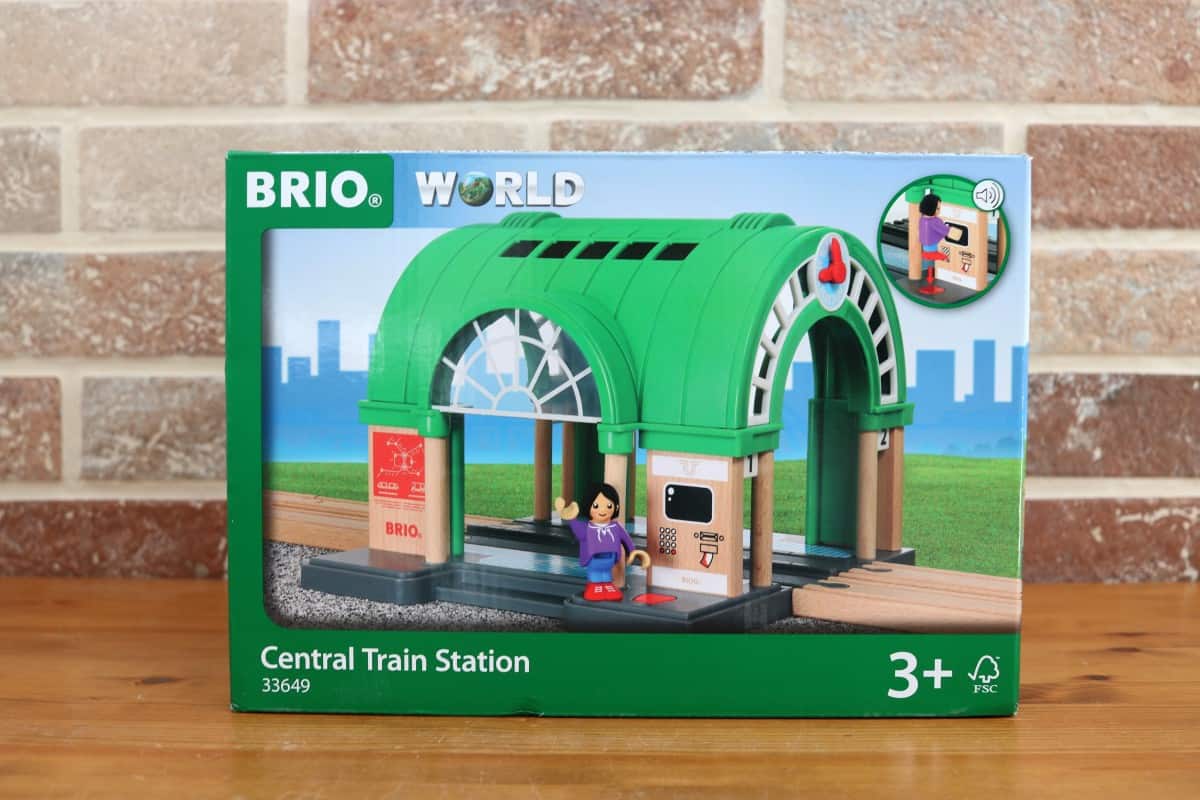 Review: Brio World Central Train Station