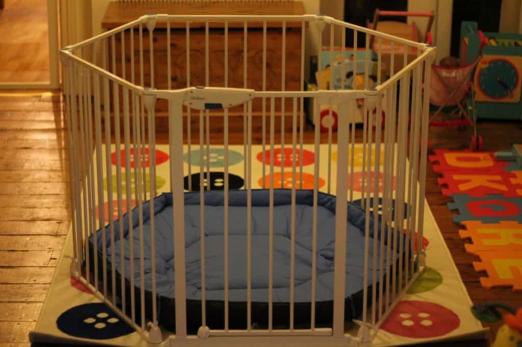 lindam safe and secure fabric playpen