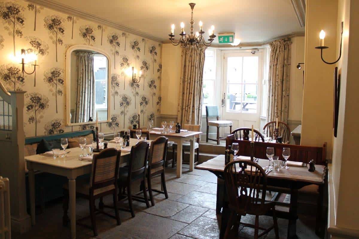 Review: A Night at The Falcon Hotel - Painswick