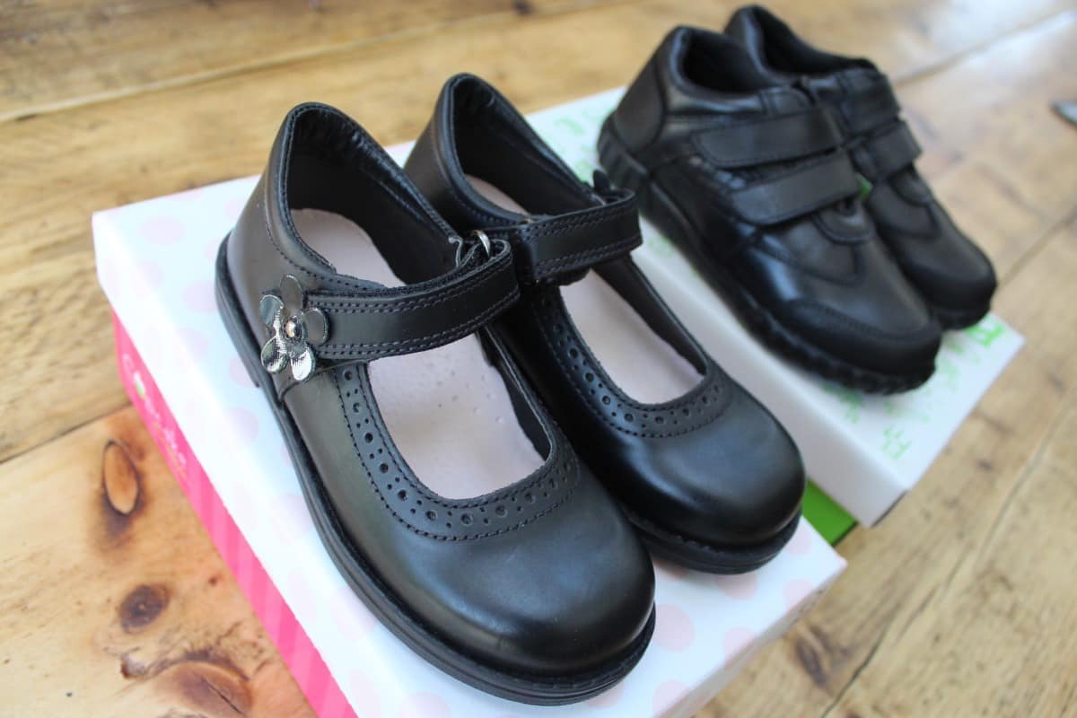 deichmann girls school shoes