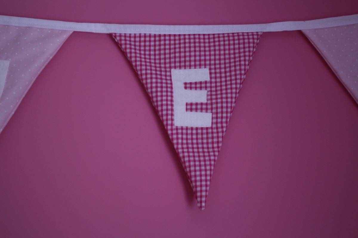 Review: Arty Apple Bunting