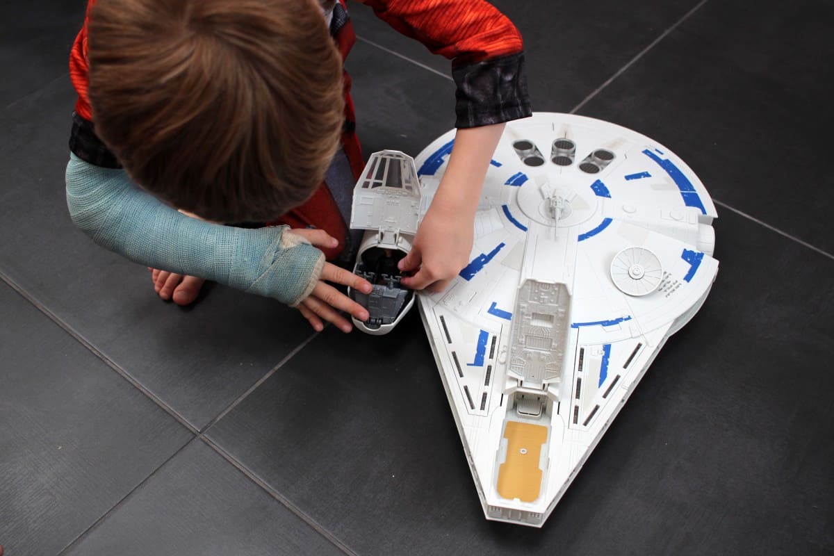 millennium falcon force link 2.0