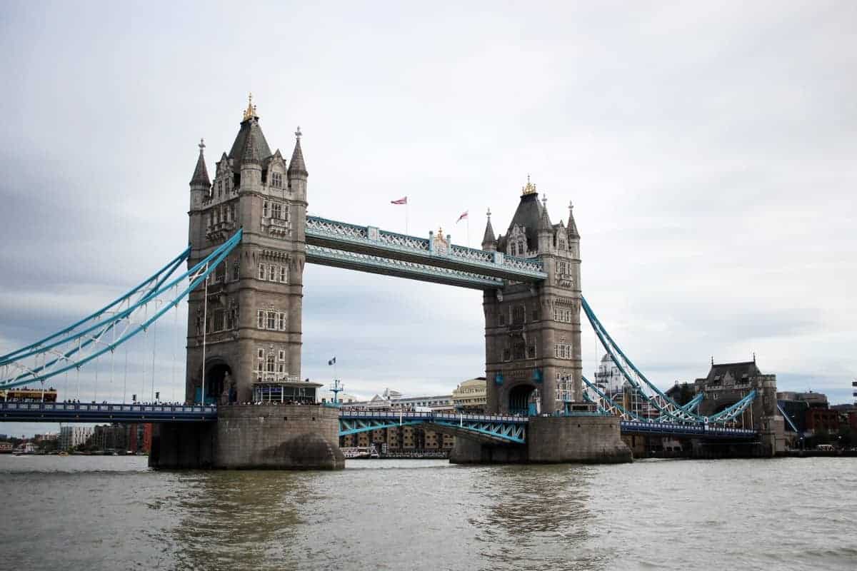 Visiting the Tower Bridge Experience, London - What the Redhead said