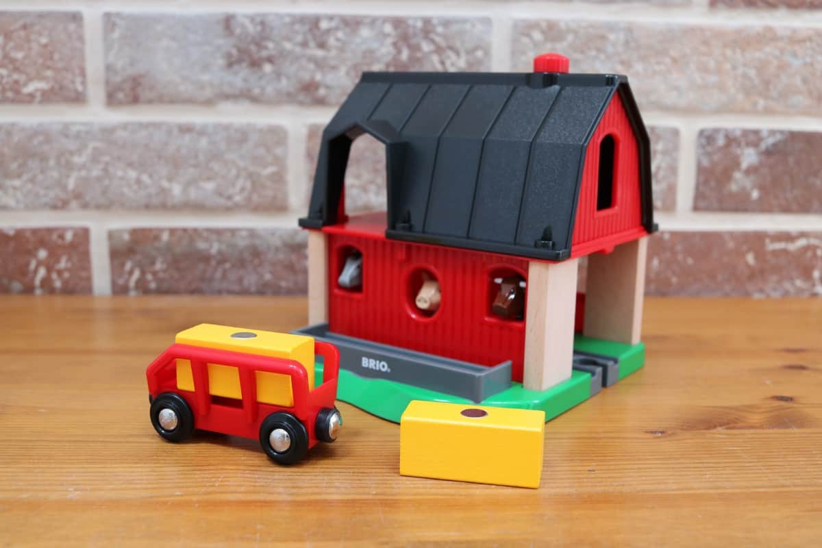 brio smart tech farm barn