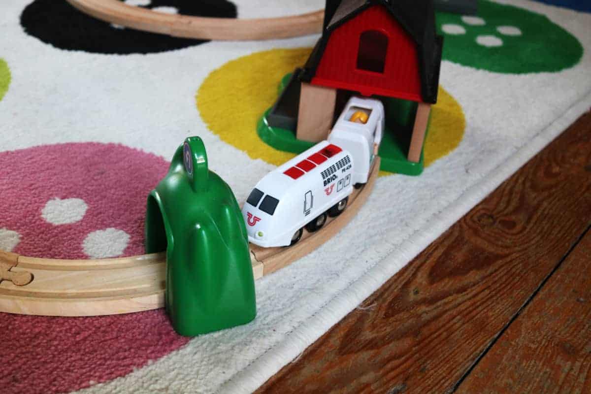 brio rc travel train