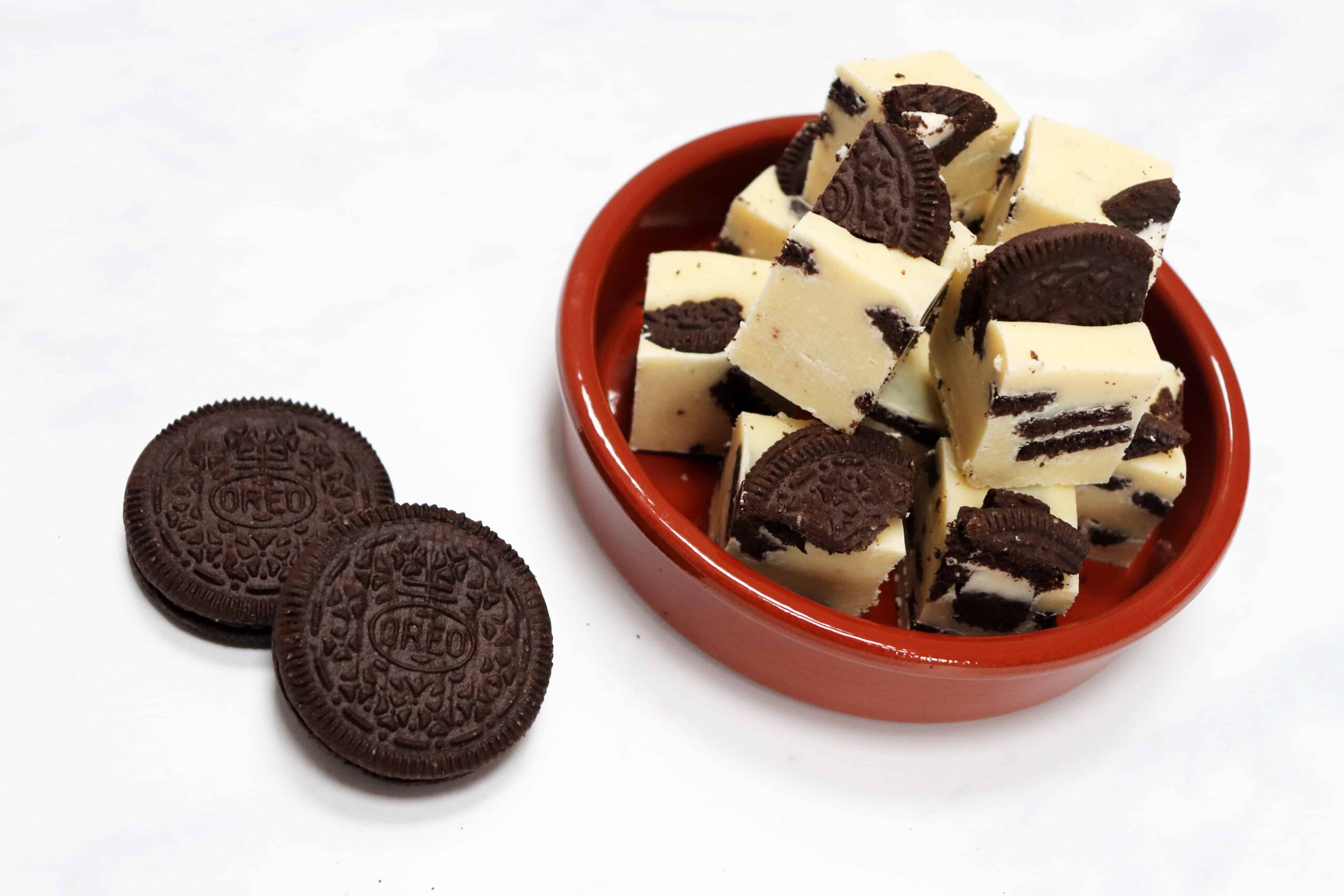 White chocolate deals oreo fudge