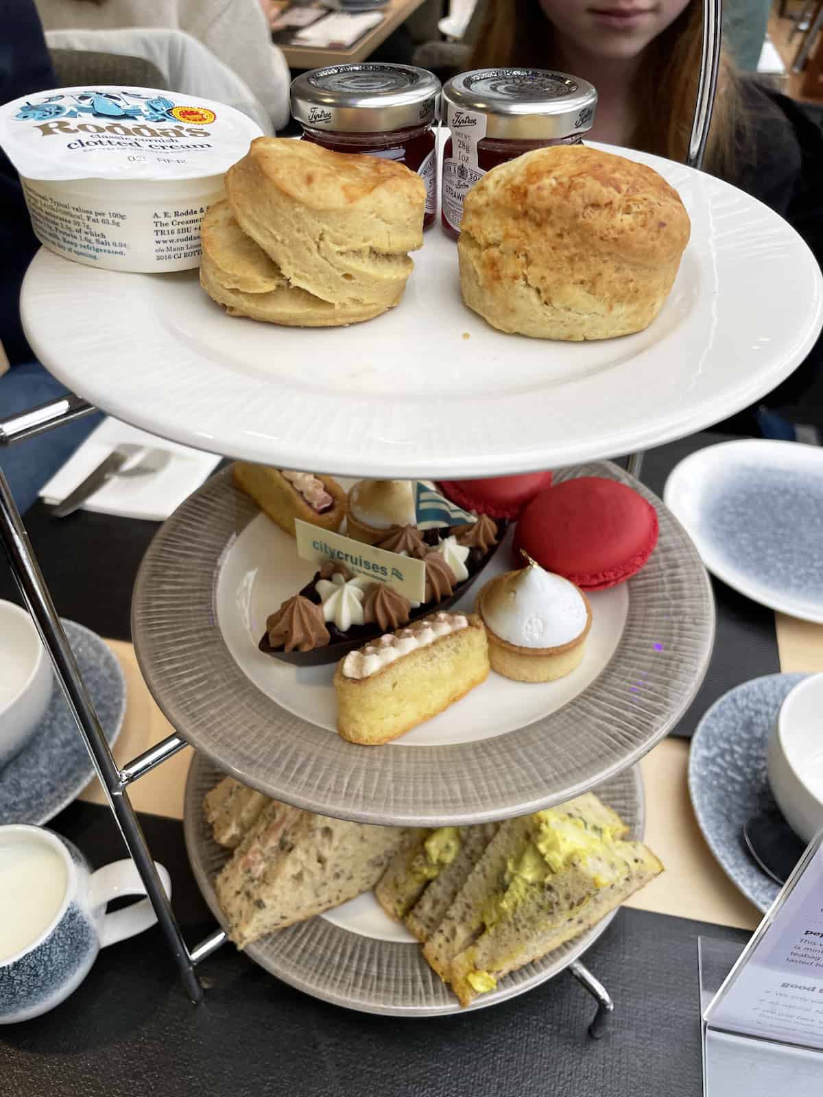 An Afternoon Tea Thames River Cruise with Activity Gift